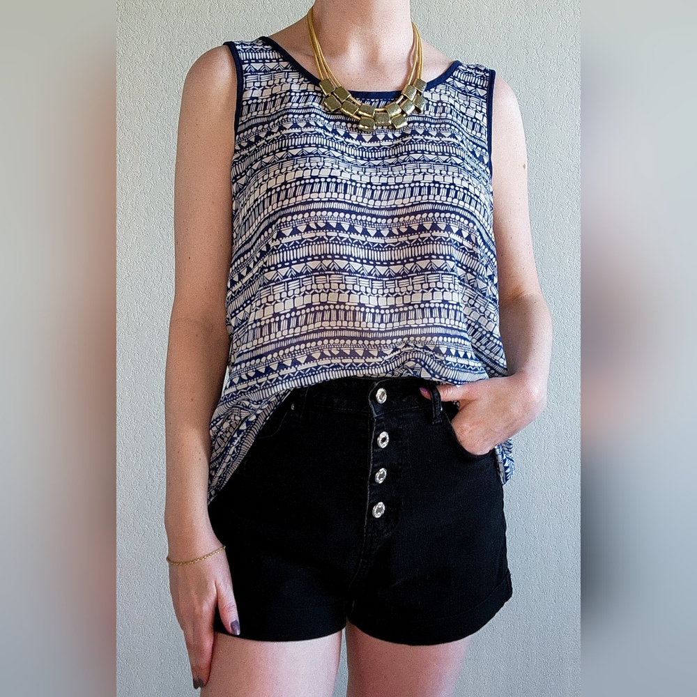 Sleeveless Navy and White Blouse with Giant Bow Detail, Size M